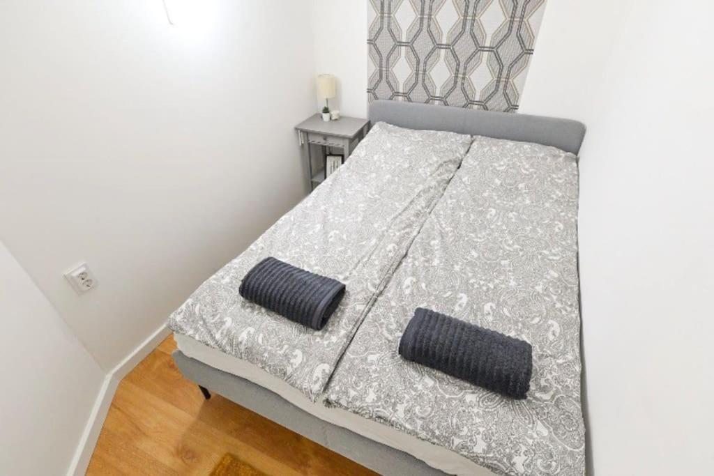 2 Bedroom Flat In Damjanich Str., Hirsch Budapest Esterno foto